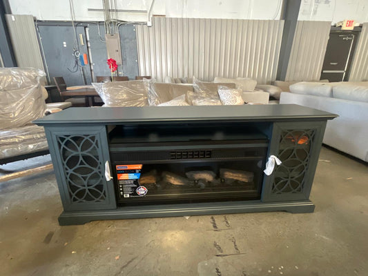 Luna console with 2 in 1 fire place
